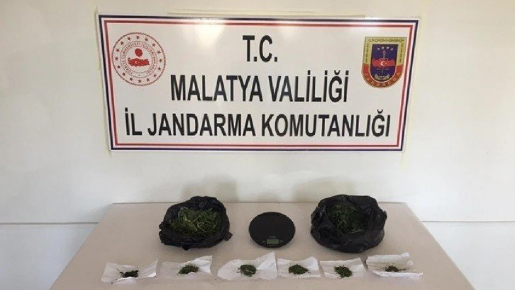 Malatya'da uyuşturucu tacirlerine kıskıvrak