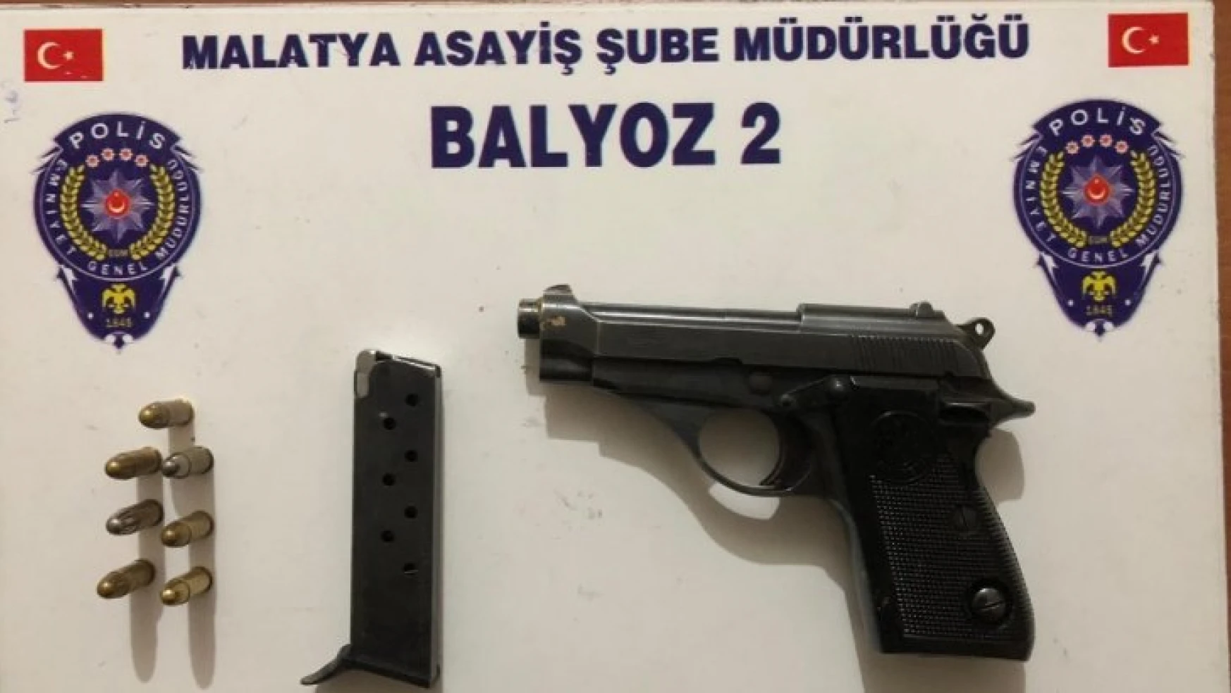 Malatya'da uyuşturucu ve silah ele geçirildi