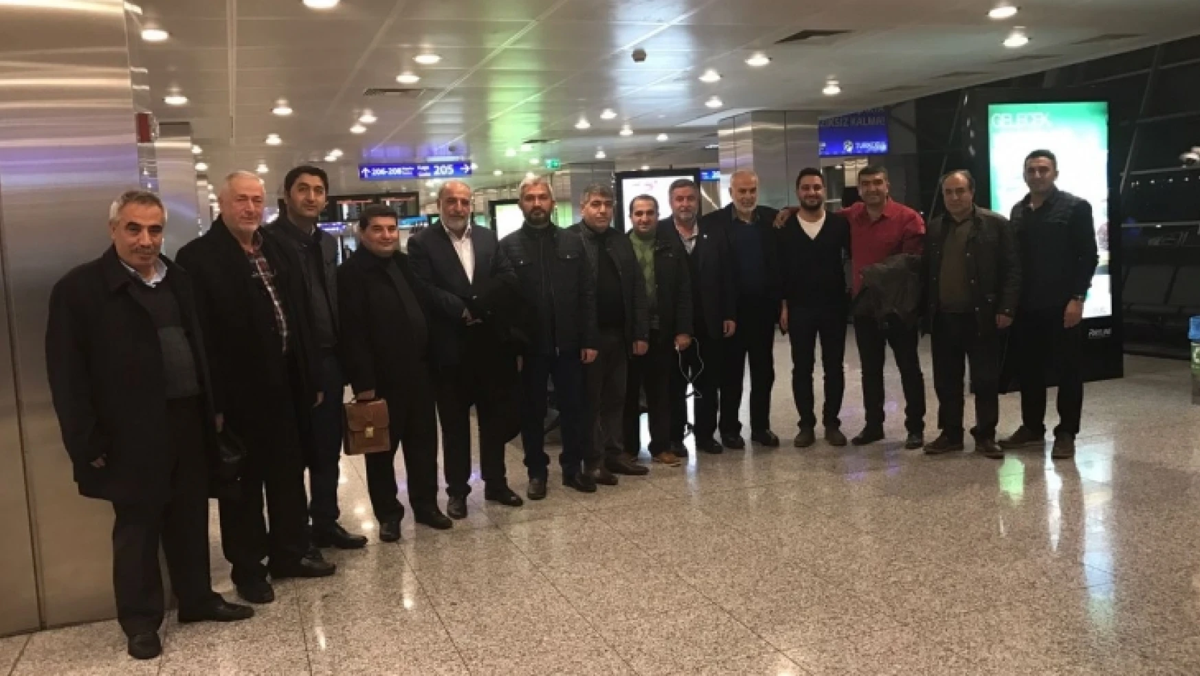 MÜSİAD üyesi işadamları İran'a gitti