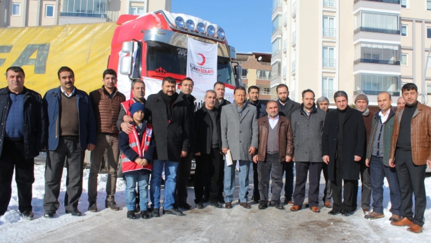 Malatya'dan Halep'e gıda yardımı