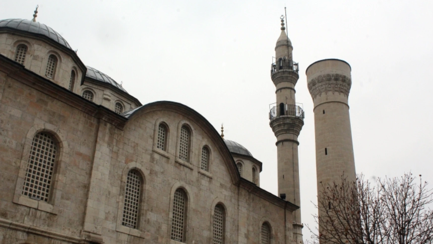 Malatya beş camisiz minaresinden birini kaybetti