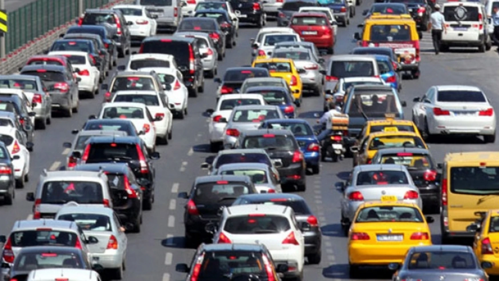 Malatya'da trafiğe kayıtlı motorlu taşıt sayısı 160 bin 8'e ulaştı.