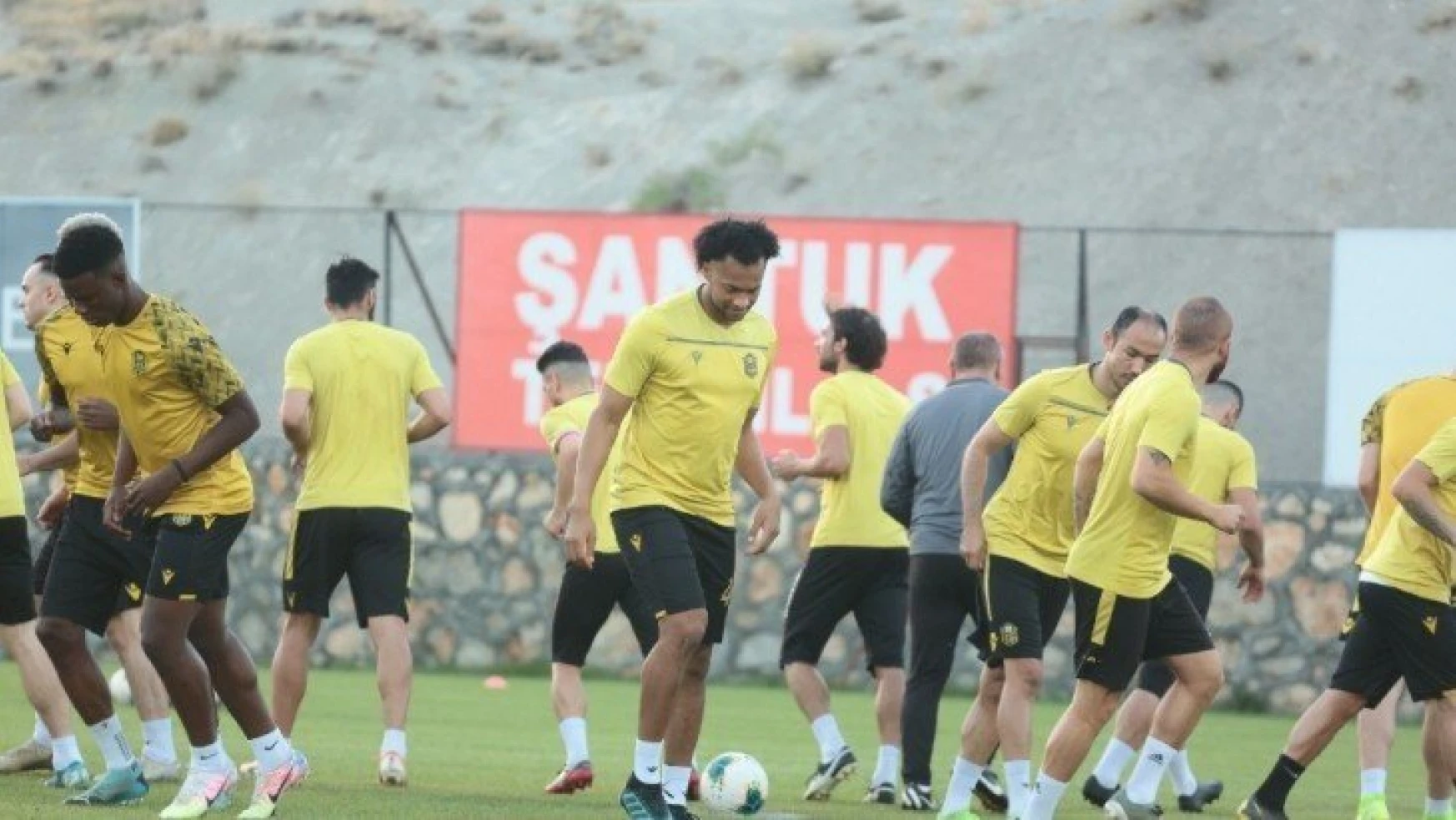 Malatyaspor,  Süper Lig'e iz bırakarak veda etti