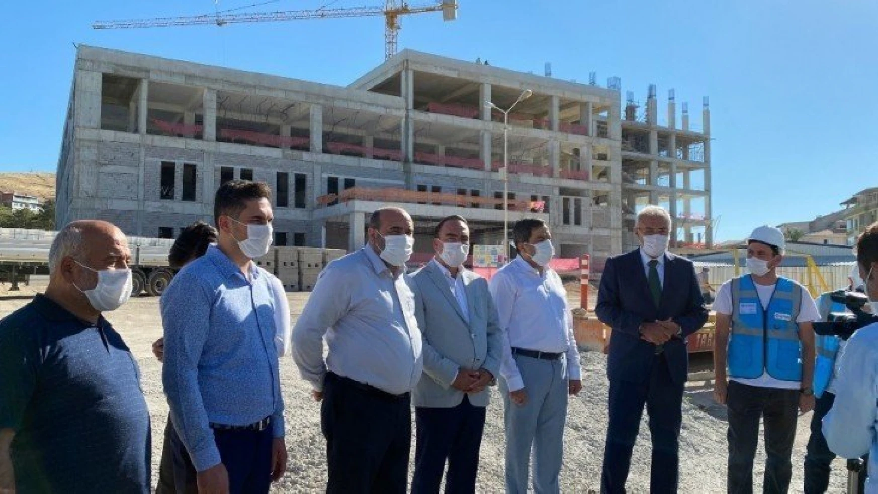 Milletvekili Kahtalı'dan Battalgazi Devlet Hastanesi inşaatında inceleme