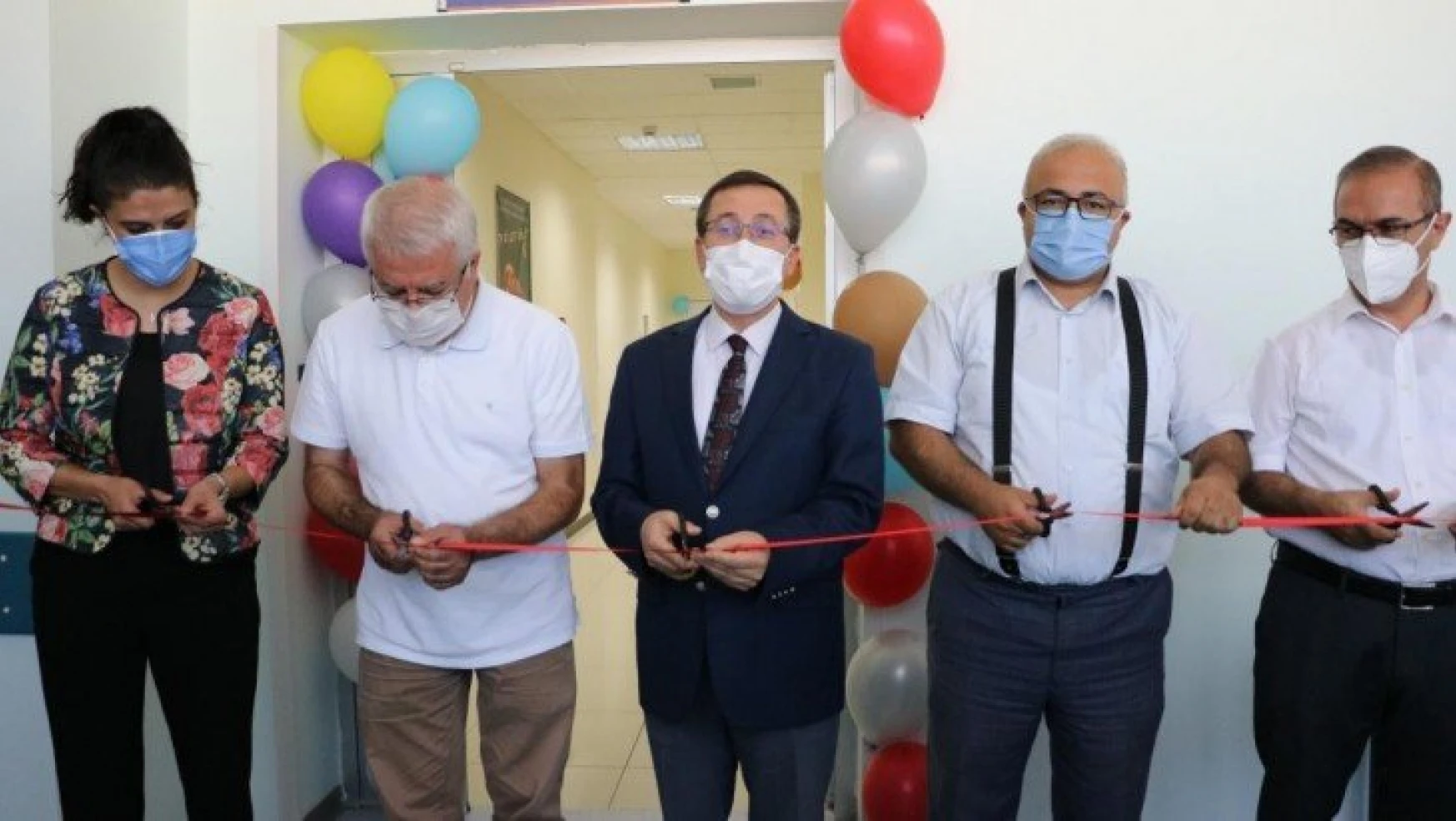 Turgut Özal Tıp Merkezi'nde Çocuk Endoskopi Ünitesi açıldı