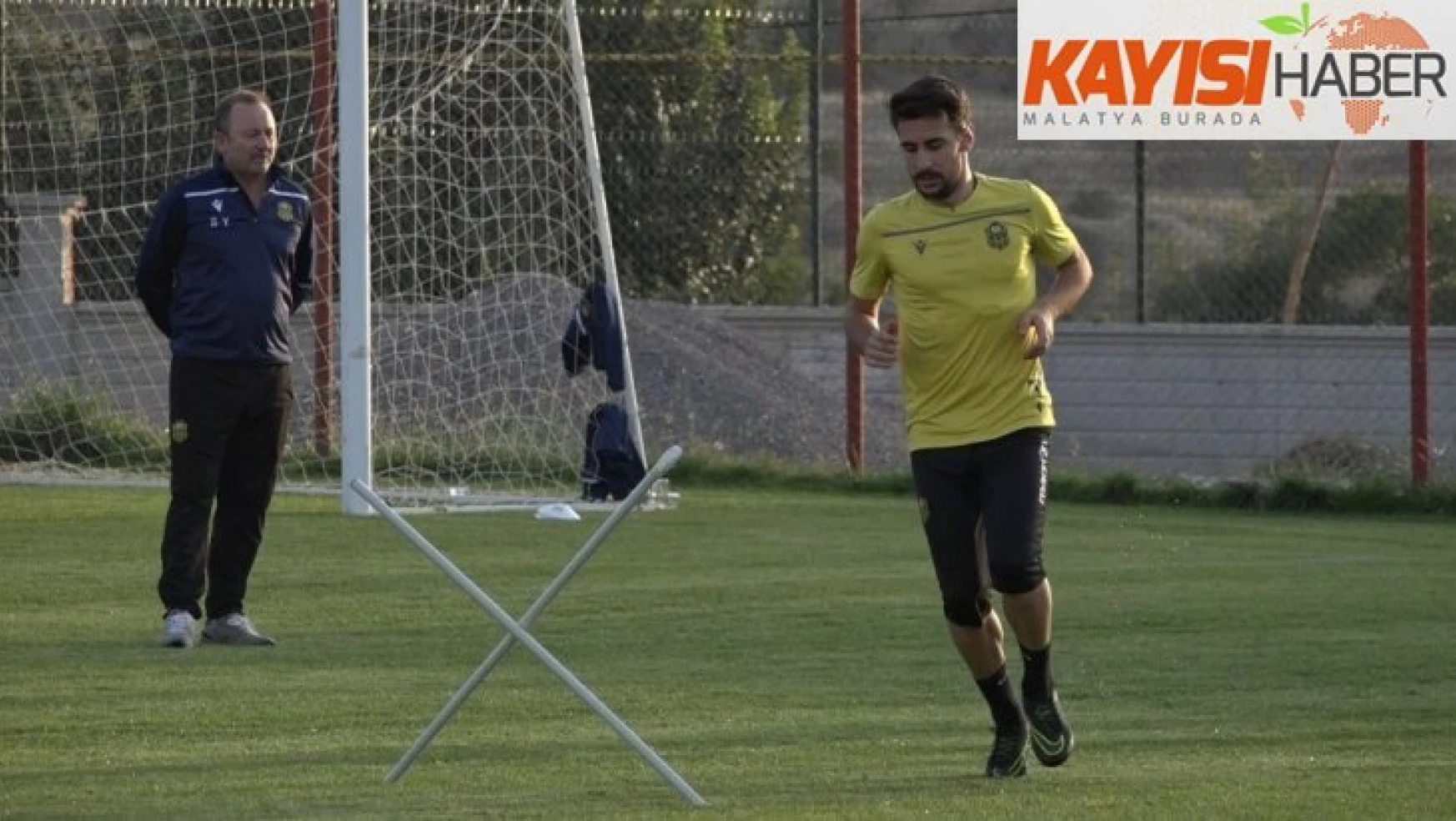 Rahman Buğra Çağıran: 'Malatyaspor'a geldiğim ilk sene şampiyonluk yaşadım'
