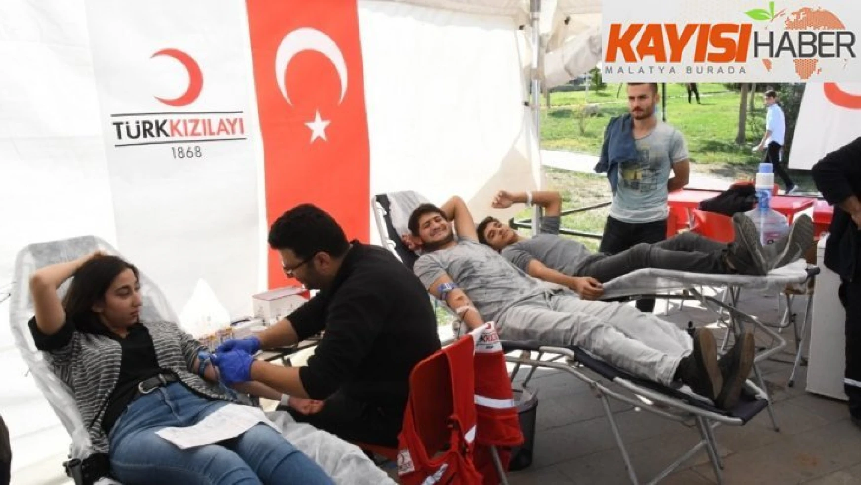 Rektör Turgut'tan kan bağışı kampanyasına destek