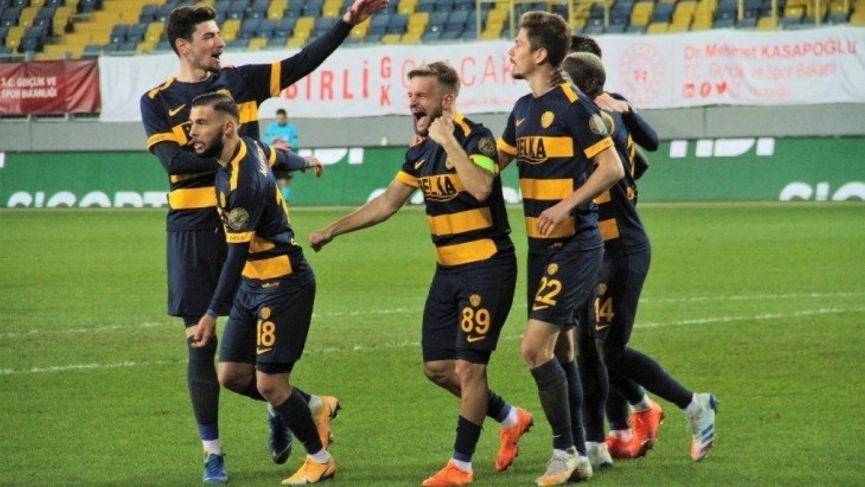 MKE Ankaragücü: 3 - Yeni Malatyaspor: 1