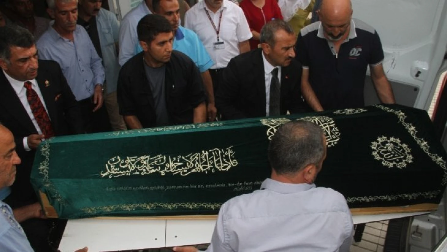 Terör kurbanı minik Nupelda'nın cenazesi Tunceli'ye gönderildi