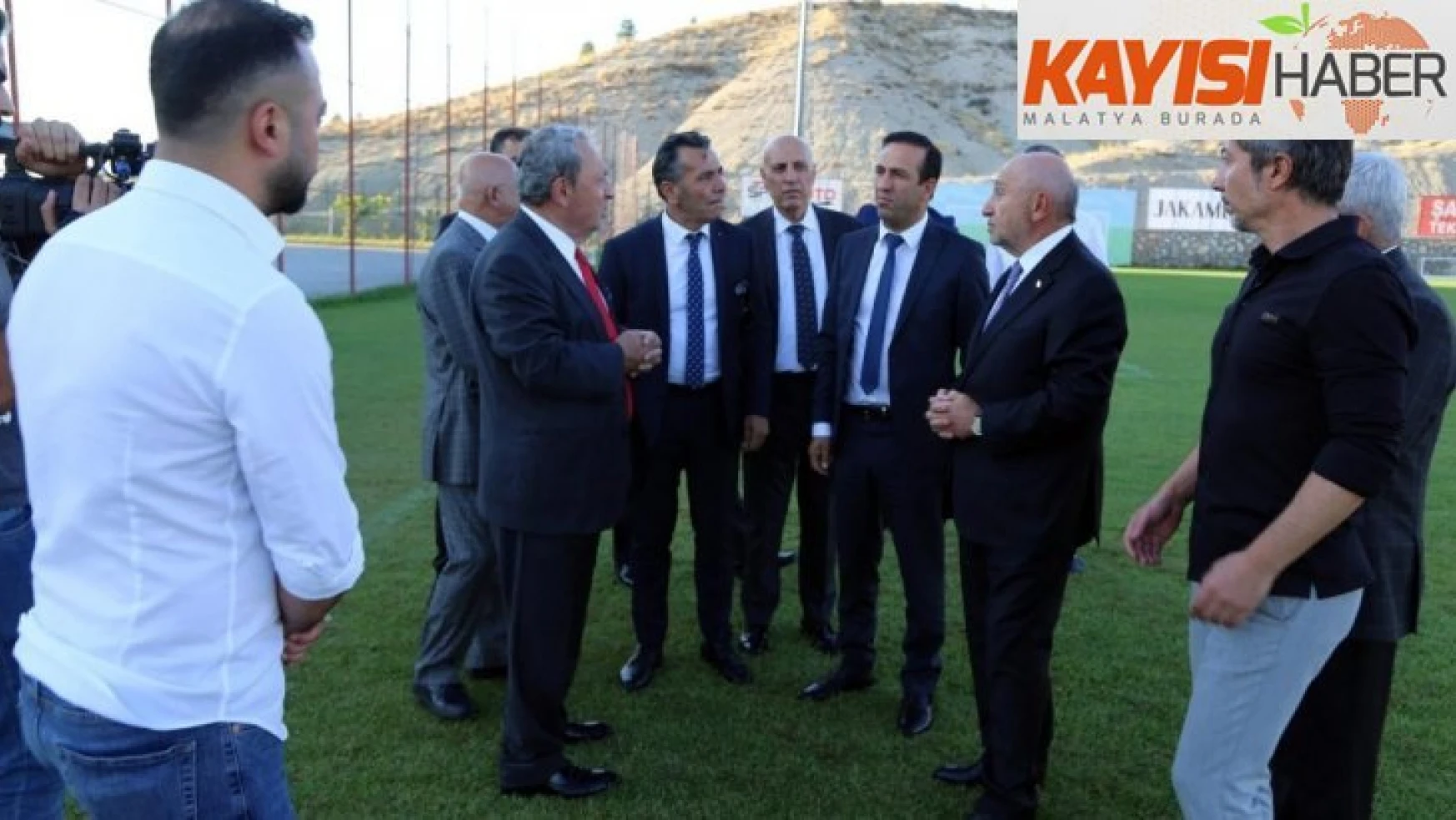 Yeni Malatyaspor'un tesis projesine TFF Başkanı Özdemir'den destek sözü