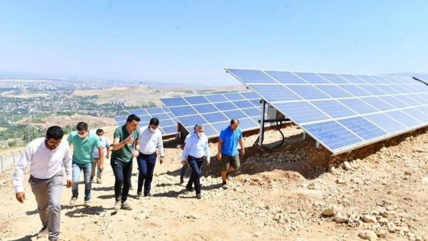 Yeşilyurt 1. Güneş Enerji Santrali'nde enerji üretimi başladı