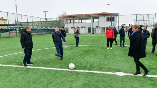 ''Uluslararası Yeşilyurt futbol turnuvası' başladı