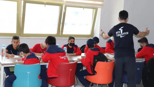 'Biz Bir Takımız'