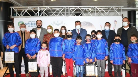 'Büyük yürekli ressamlar buluşuyor' programı gerçekleştirildi