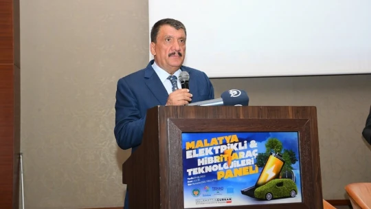 'Elektrikli ve Hibrit Araç Teknolojileri' paneli düzenlendi