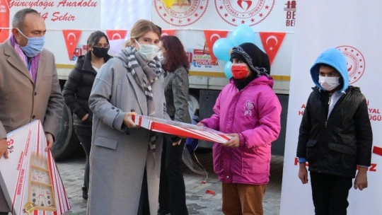 'Hediye Karavanı'nın ilk durağı Malatya oldu