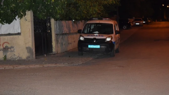 'Ölmeye geldim' dedi bacağından vuruldu