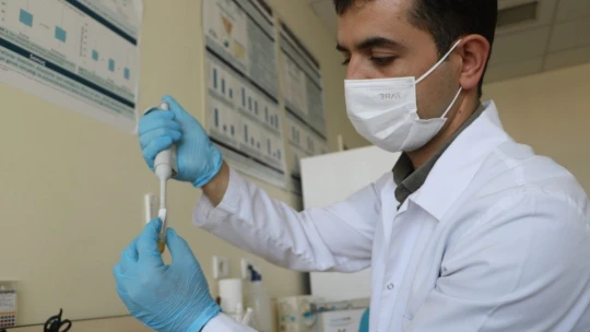 'Sabun bile yapamazlar' dendi antikor test kiti geliştirdiler