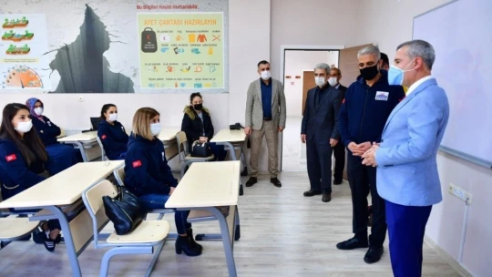 112 personeline deprem eğitimi