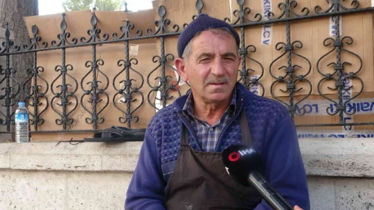 13 yaşında başladığı mesleğine emekli olduktan sonra geri döndü