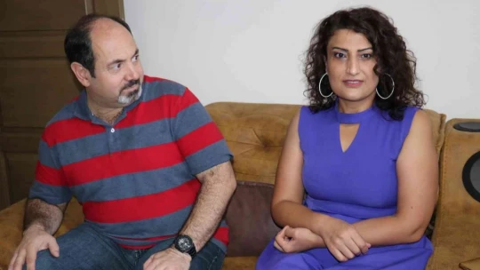 13 yıldır öz evlatlarından ayırmıyorlar