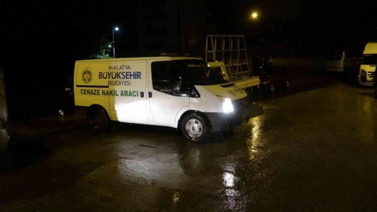 15 yaşındaki genç babasını öldürdü