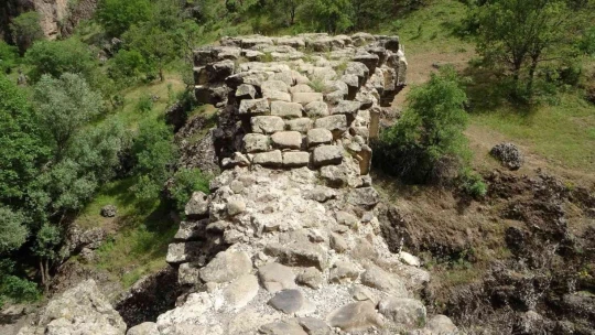 2 bin yıllık Taş Köprü yıllara meydan okuyor