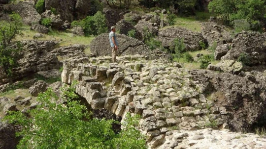 2 bin yıllık Taş Köprü yıllara meydan okuyor