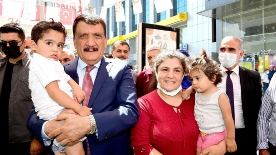 24. Malatya Kültür Sanat ve Kayısı Festivali başladı