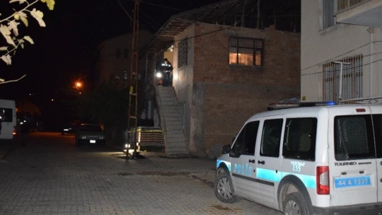3 metre yükseklikten düşen alkollü şahıs yaralandı