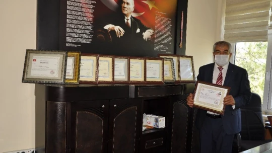 35 yıllık memur gazi oğlu ödüle doymuyor