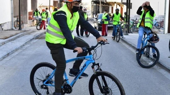 40 bisikletçi Çırmıhtı'nın eşsiz güzelliklerinde pedal çevirdi