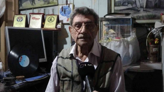 70 yıllık gramofon ustası tarihe ışık tutuyor