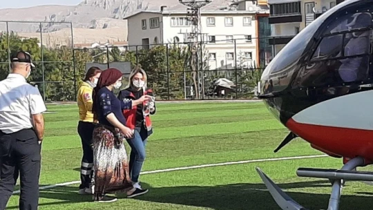 Acil hastaların imdadına hava ambulansı yetişiyor
