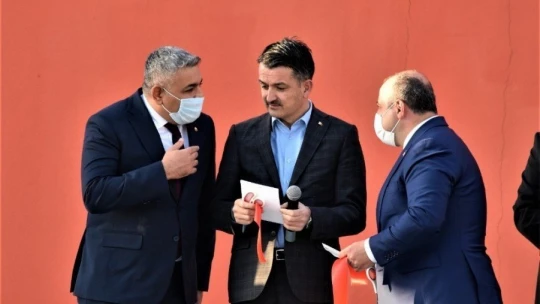 Açılışı yapılan fabrikalar ile 3 bin kişiye yeni istihdam