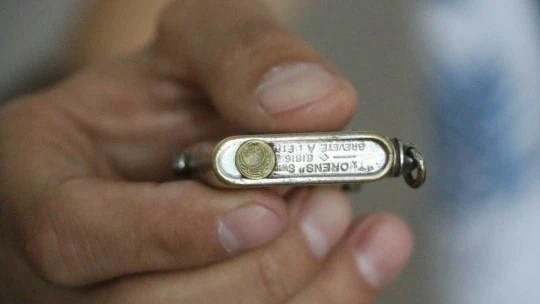 Ağzına sigara dahi sürmedi ama 20 yılda 350 çakmak topladı