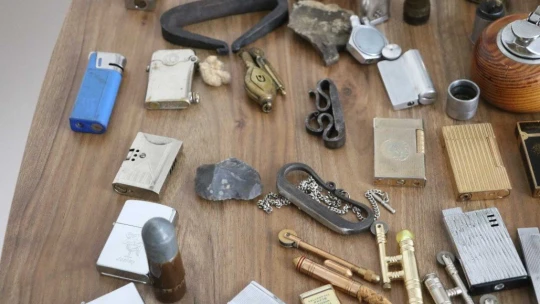 Ağzına sigara dahi sürmedi ama 20 yılda 350 çakmak topladı