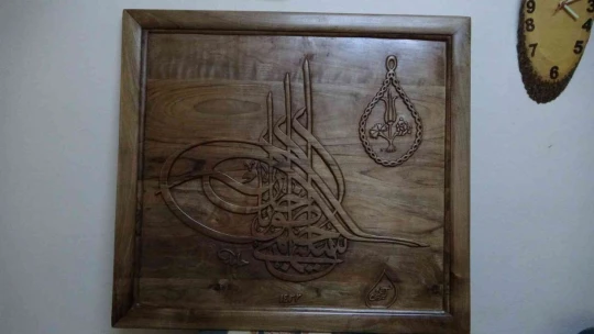 Ahşabı 12 yıldır sanata dönüştürüyor