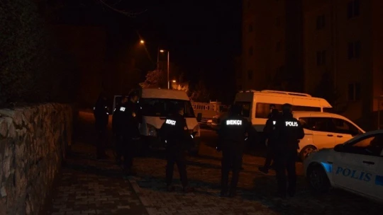 Aile içi tartışma kanlı bitti: 1 ağır yaralı