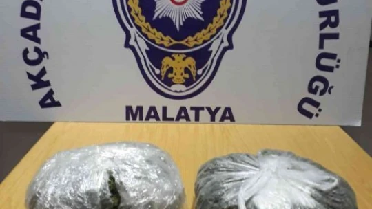 Akçadağ'da 1,5 kilo esrar ele geçirildi