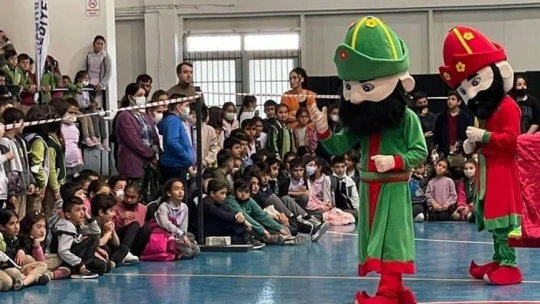 Akçadağ'da 23 Nisan kutlamaları erken başladı