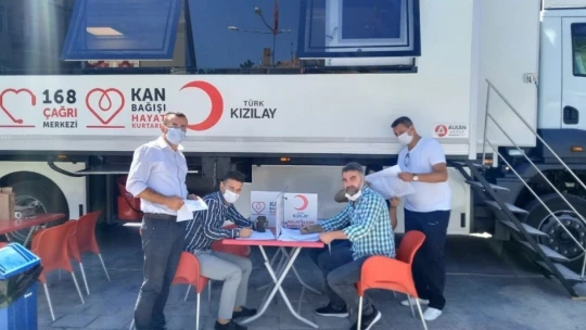 Akçadağ'da kan bağışı kampanyasına destek