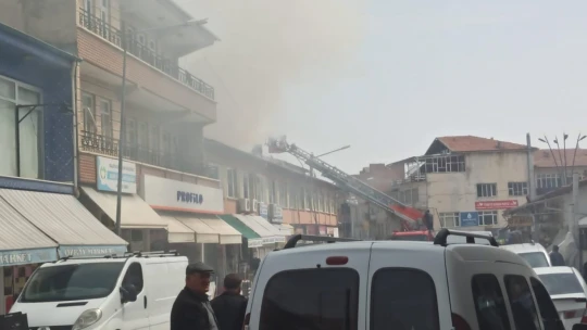 Akçadağ'da korkutan yangın