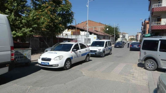 Akrabalar arasında silahlı kavga: 1 yaralı