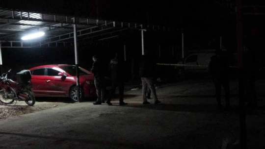 Kurşunlar havada uçuştu