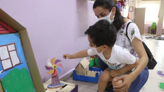 Anne babalar bu oyuncaklarla çocukluklarına döndü