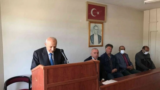 Arapgir Muhtarlar Derneğinde bayrak değişimi