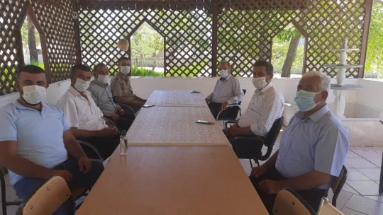 Arguvan Belediye Başkanı Kızıldaş, vatandaşların bayramını kutladı