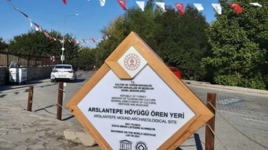 Arslantepe'ye yeni tabela