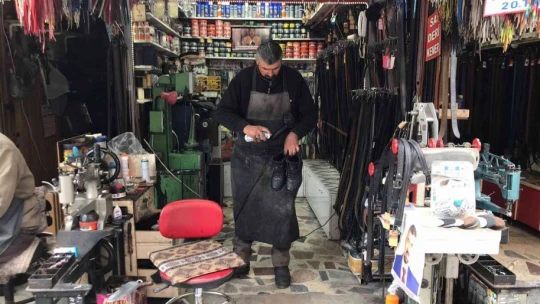 Ayakkabı profesörü fiyat artışlarına inat zam yapmadı